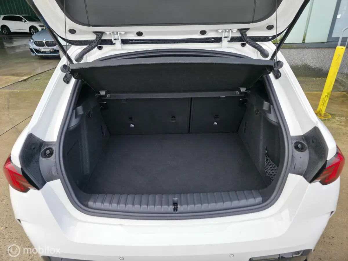 123 xDrive / Pano / 360' camera / Navi