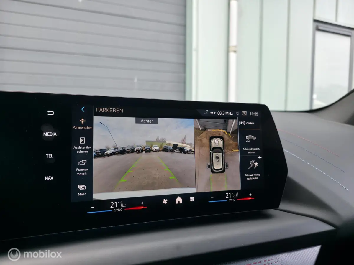 123 xDrive / Pano / 360' camera / Navi