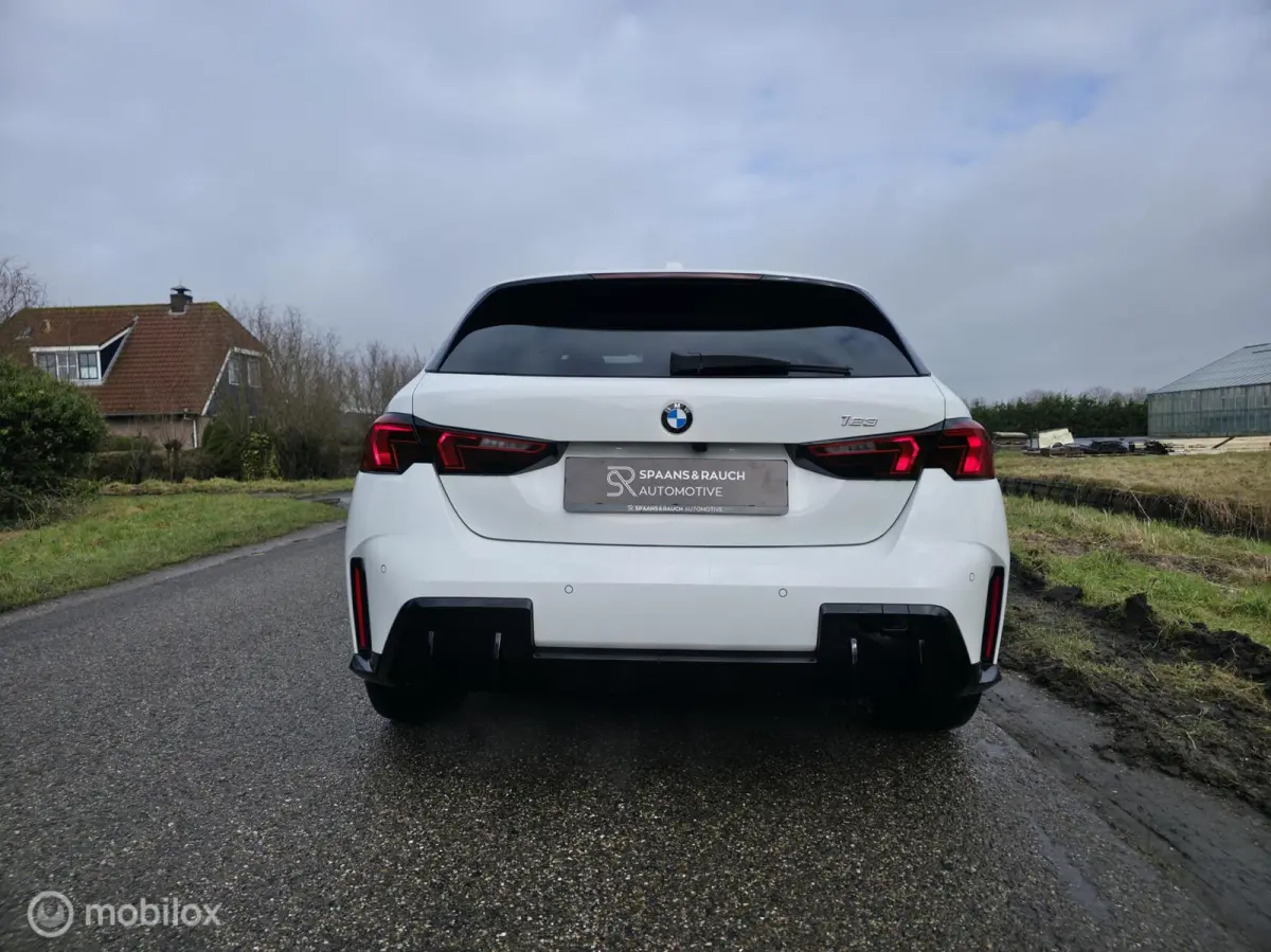 123 xDrive / Pano / 360' camera / Navi