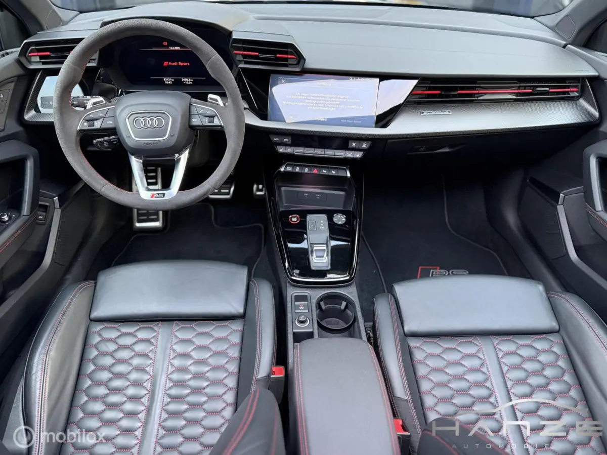 RS 3 2.5 TFSI quattro|Pano|Keramisch|B&O|HUD|RS Stoelen