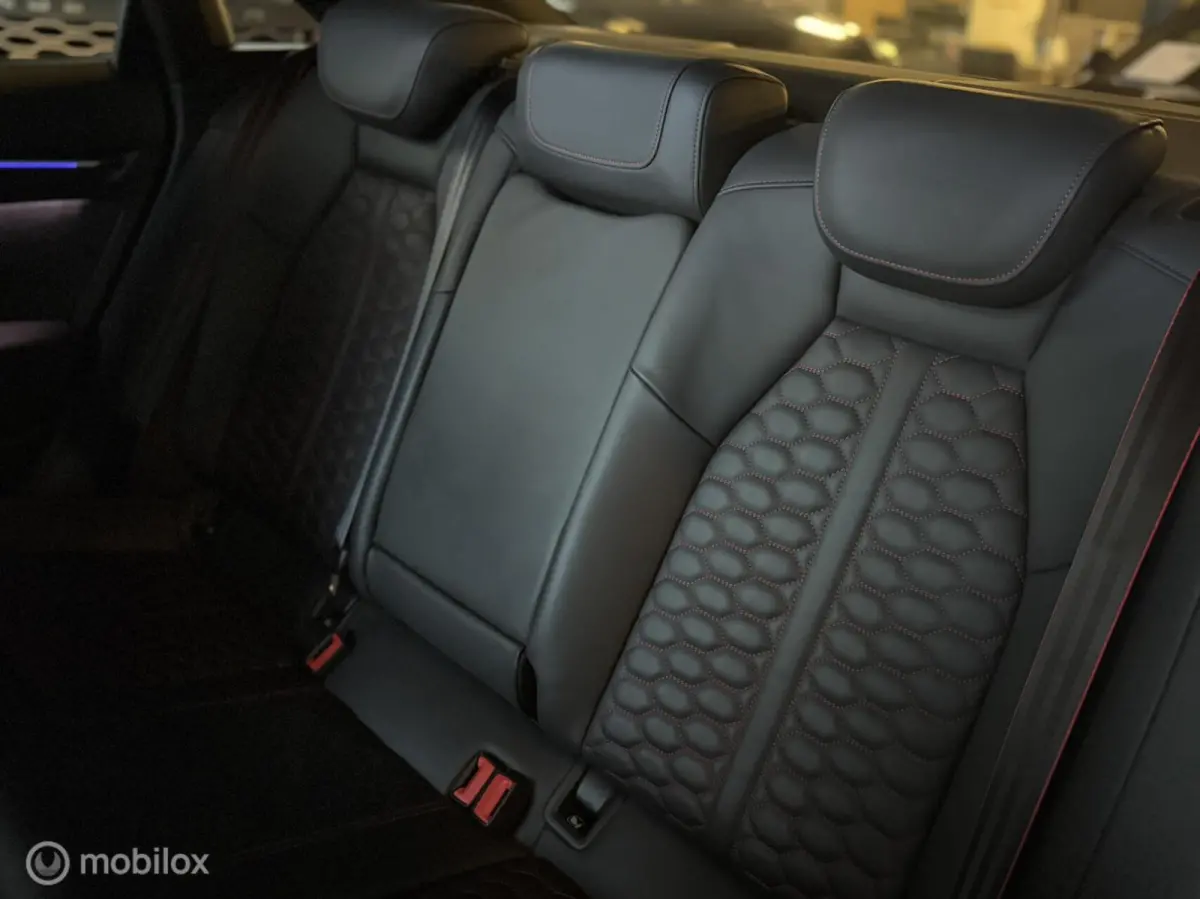 RS 3 2.5 TFSI quattro|Pano|Keramisch|B&O|HUD|RS Stoelen