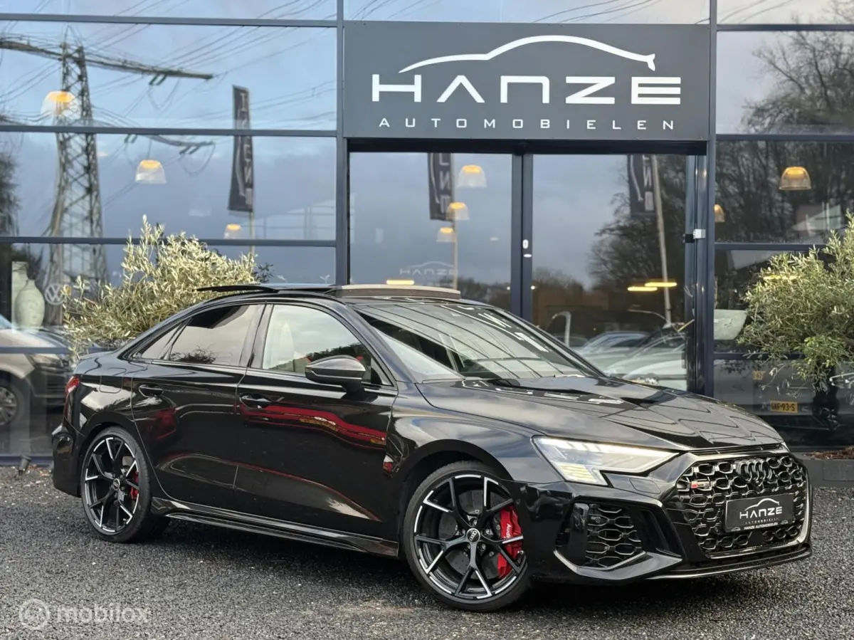 RS 3 2.5 TFSI quattro|Pano|Keramisch|B&O|HUD|RS Stoelen