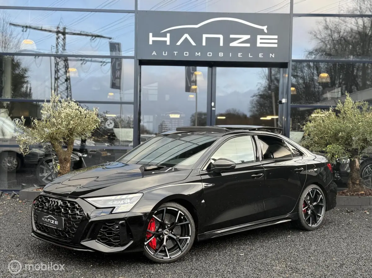 RS 3 2.5 TFSI quattro|Pano|Keramisch|B&O|HUD|RS Stoelen
