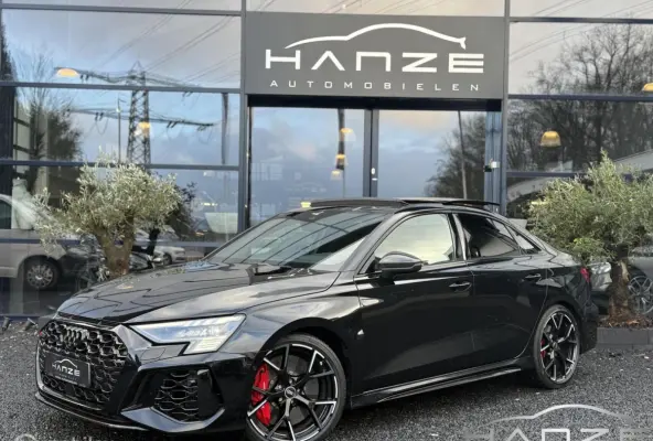 RS 3 2.5 TFSI quattro|Pano|Keramisch|B&O|HUD|RS Stoelen