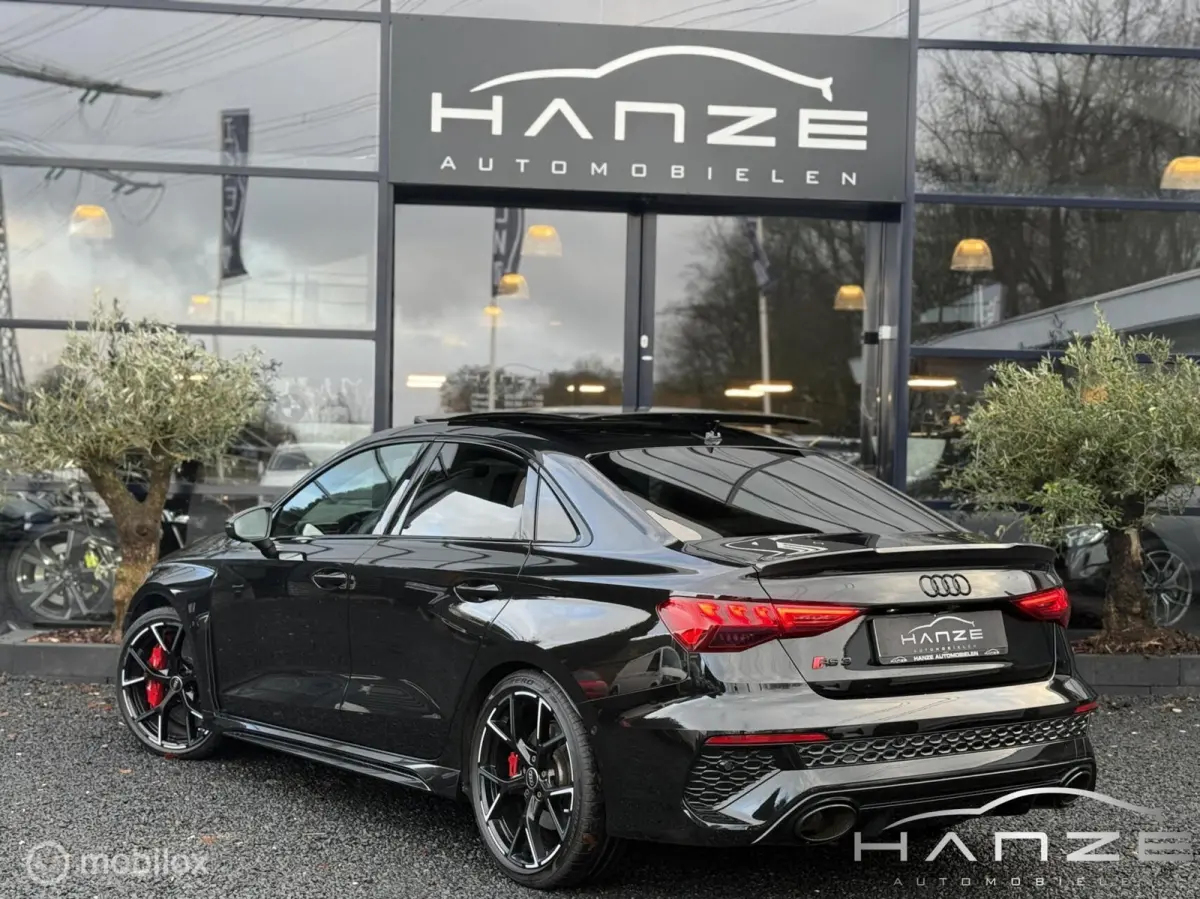 RS 3 2.5 TFSI quattro|Pano|Keramisch|B&O|HUD|RS Stoelen
