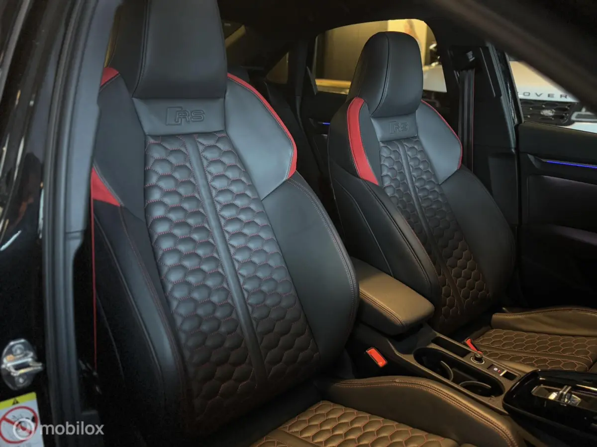 RS 3 2.5 TFSI quattro|Pano|Keramisch|B&O|HUD|RS Stoelen