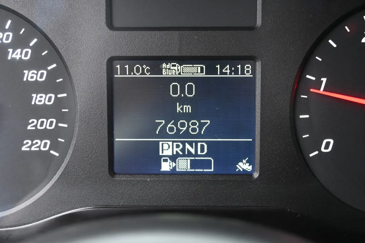 110 CDI L2 Pro 3 Zitplaatsen, MBUX met camera