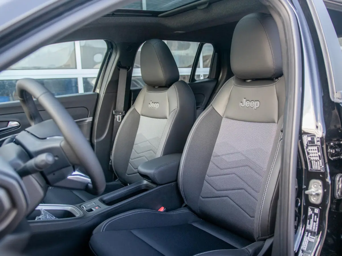 Summit 54 kWh | Uit voorraad leverbaar | Schuif/Kanteldak | Winter Pack | Infotainment&Convenience Pack | Warmtepomp