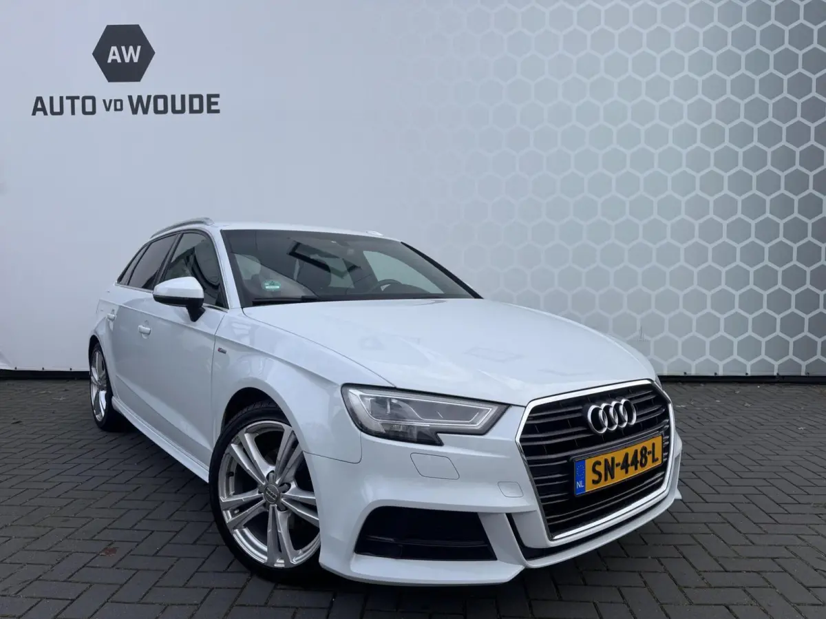 1.0 TFSI Sport S Line Edition LED S-line