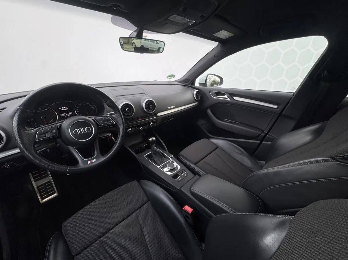 1.0 TFSI Sport S Line Edition LED S-line