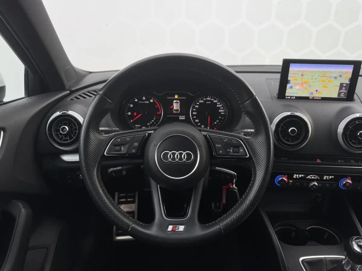 1.0 TFSI Sport S Line Edition LED S-line