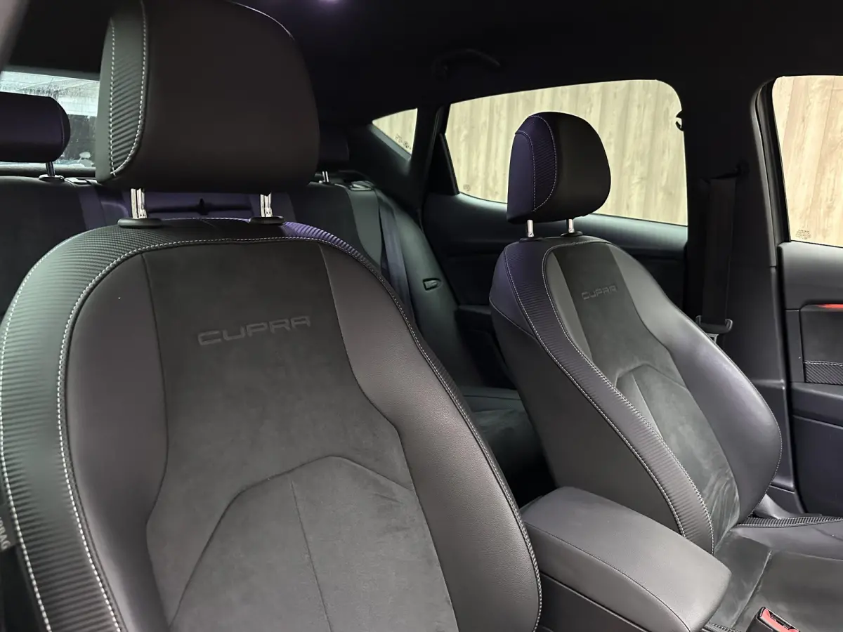 2.0 TSI CUPRA 300 BEATS COPPER PACK ALCANTARA LED