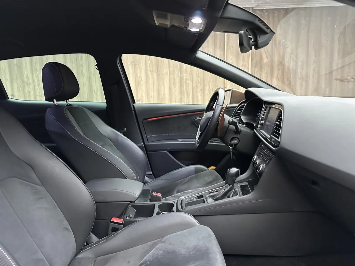 2.0 TSI CUPRA 300 BEATS COPPER PACK ALCANTARA LED