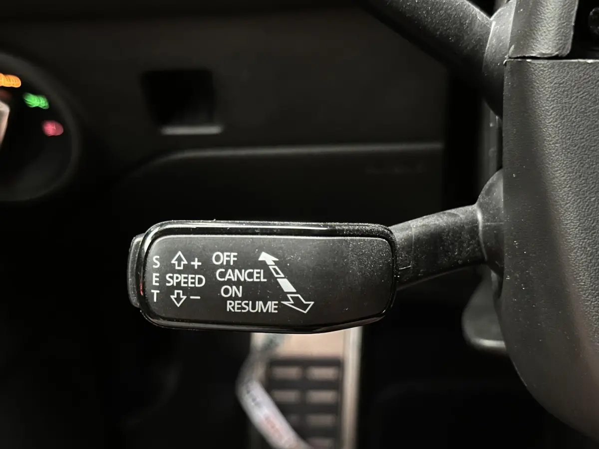 2.0 TSI CUPRA 300 BEATS COPPER PACK ALCANTARA LED