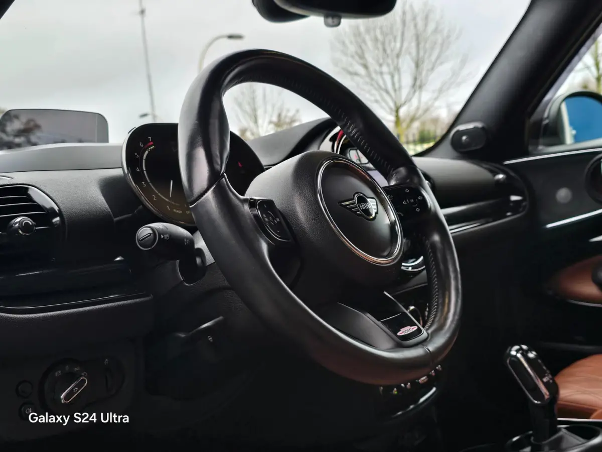 Mini 2.0 JCW ALL4 Thunder Pack / 306 PK / AUT / Cognac Leder / Head Up / Dig Cockpit / HK / Open Pano / Led / 19 Inch