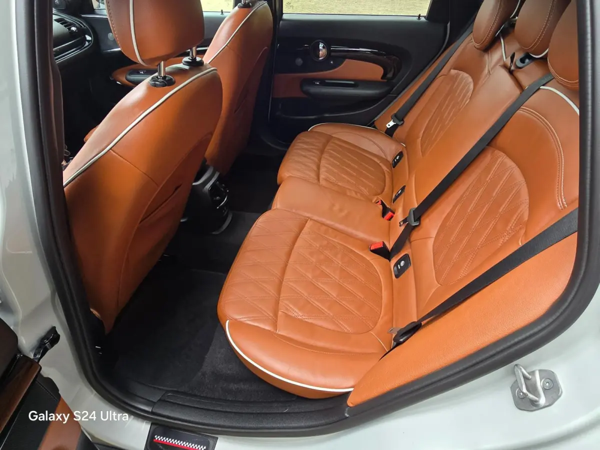 Mini 2.0 JCW ALL4 Thunder Pack / 306 PK / AUT / Cognac Leder / Head Up / Dig Cockpit / HK / Open Pano / Led / 19 Inch