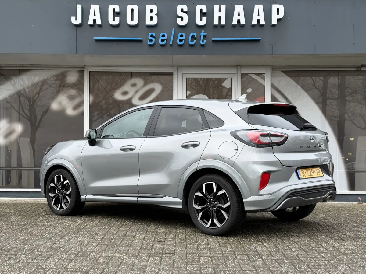1.0 EcoBoost ST-Line X Automaat / Carplay / Navi / ACC / Parkeersensoren V/A / Camera Achter / Keyless