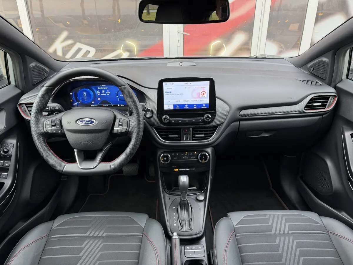 1.0 EcoBoost ST-Line X Automaat / Carplay / Navi / ACC / Parkeersensoren V/A / Camera Achter / Keyless