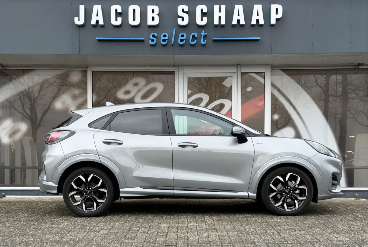 1.0 EcoBoost ST-Line X Automaat / Carplay / Navi / ACC / Parkeersensoren V/A / Camera Achter / Keyless