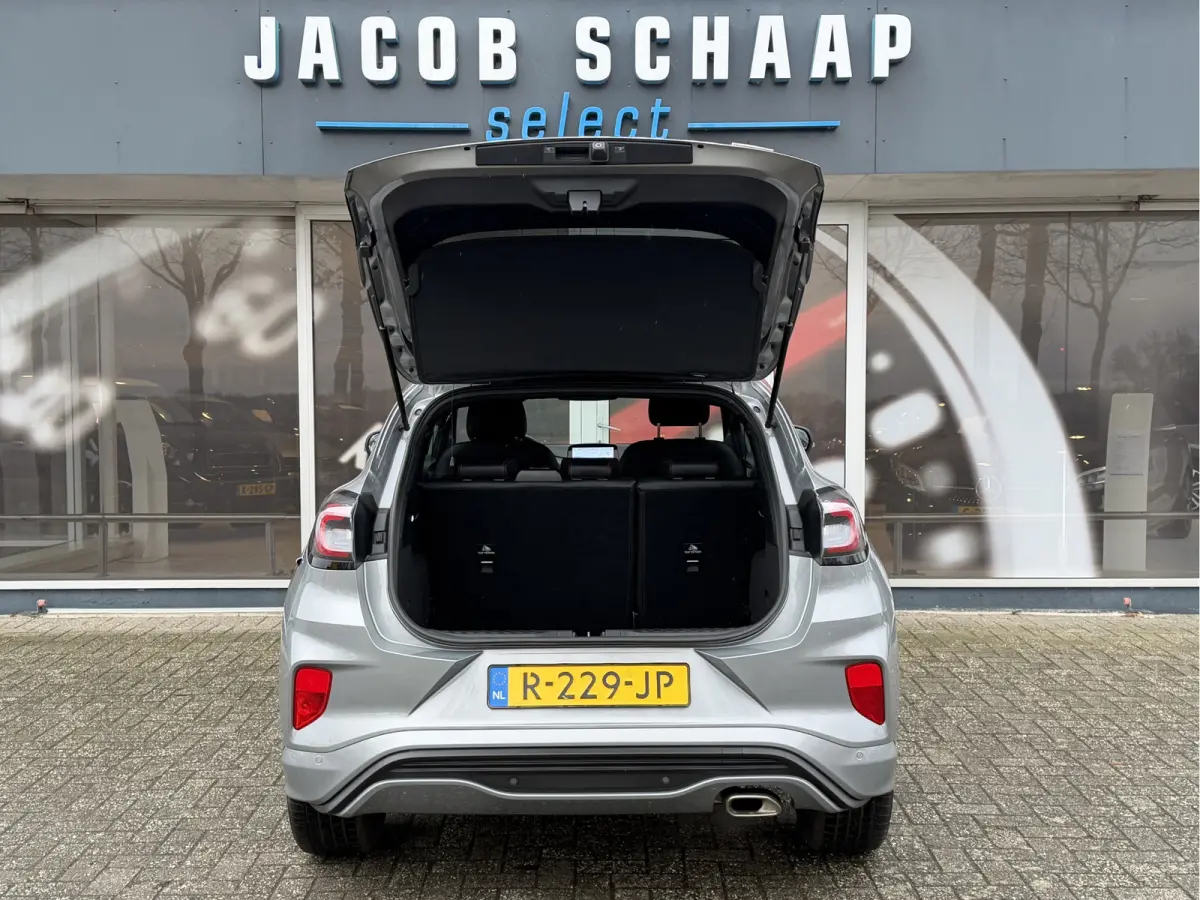 1.0 EcoBoost ST-Line X Automaat / Carplay / Navi / ACC / Parkeersensoren V/A / Camera Achter / Keyless