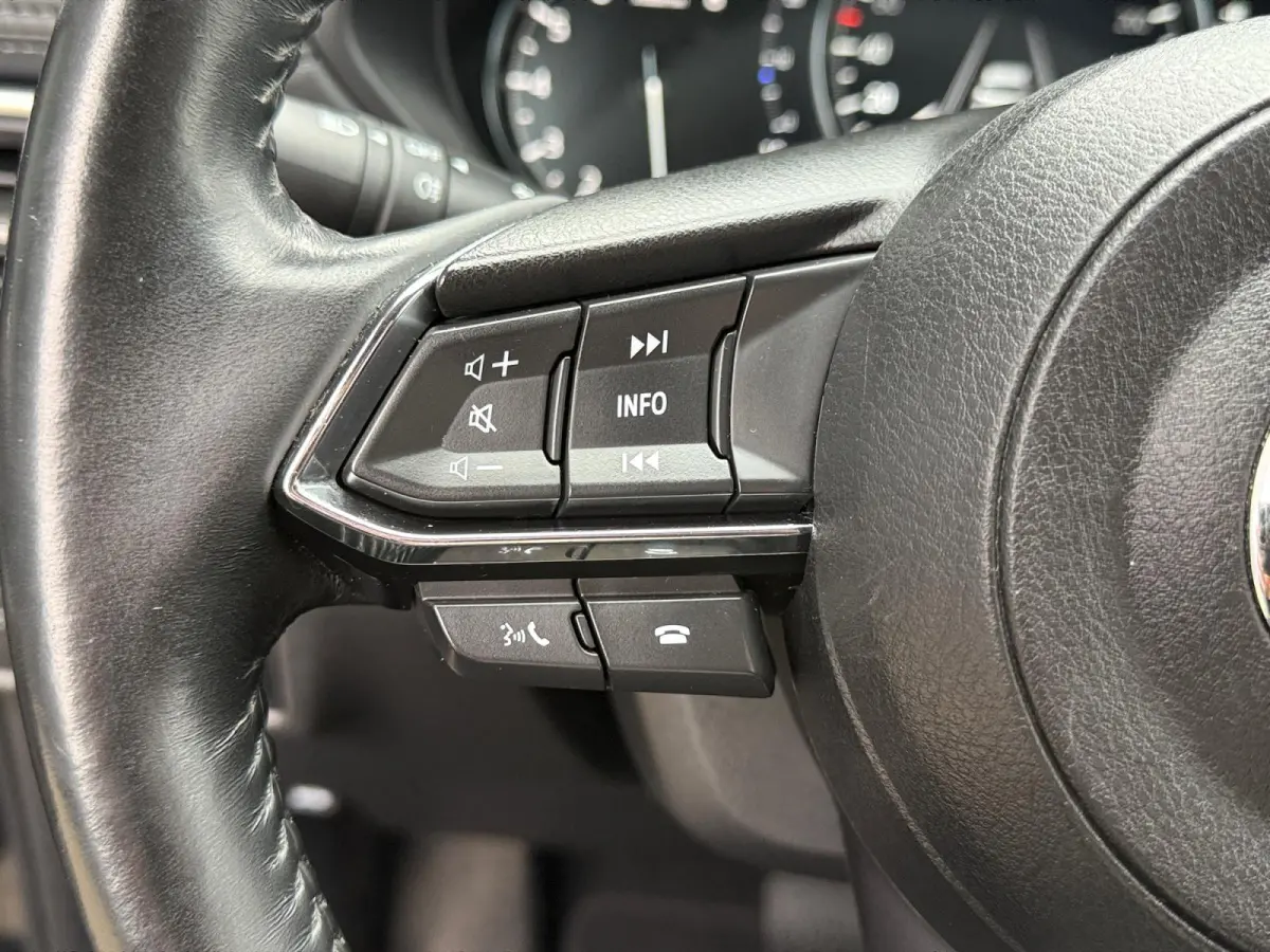 2.0 SkyActiv-G 165 Comfort | HUD | Stoel/Stuurverwarming | 360 Camera | Zomer + Winterset