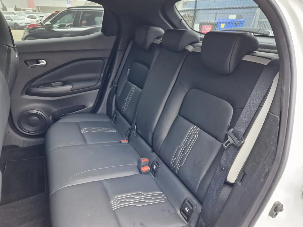 1.6 Hybrid Premiere Edition
