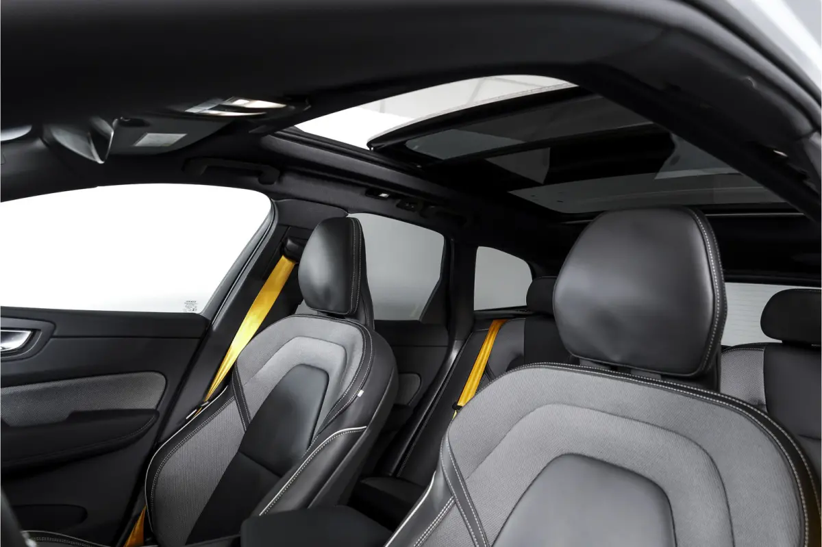 2.0 T8 Plug-in-hybrid AWD Polestar Engineered - Facelift MY26 | S/K-Panodak | Harman/Kardon | 360 Camera | Dig.Cockpit | Adapt.Cruise | Stoel+-Stuurverw. | Elek. stoelen | NAV + App.Connect 