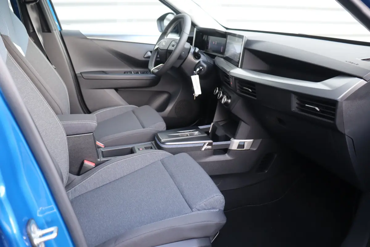 1.2 TURBO 100PK HYBRID EDITION / NAVI / AIRCO / LED / PDC / CAMERA / BLUETOOTH / CRUISECONTROL / 1E EIGENAAR / NIEUWSTAAT !!