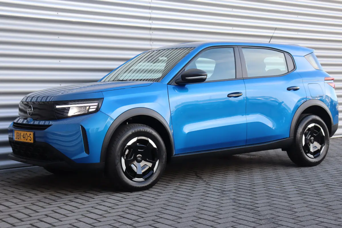 1.2 TURBO 100PK HYBRID EDITION / NAVI / AIRCO / LED / PDC / CAMERA / BLUETOOTH / CRUISECONTROL / 1E EIGENAAR / NIEUWSTAAT !!