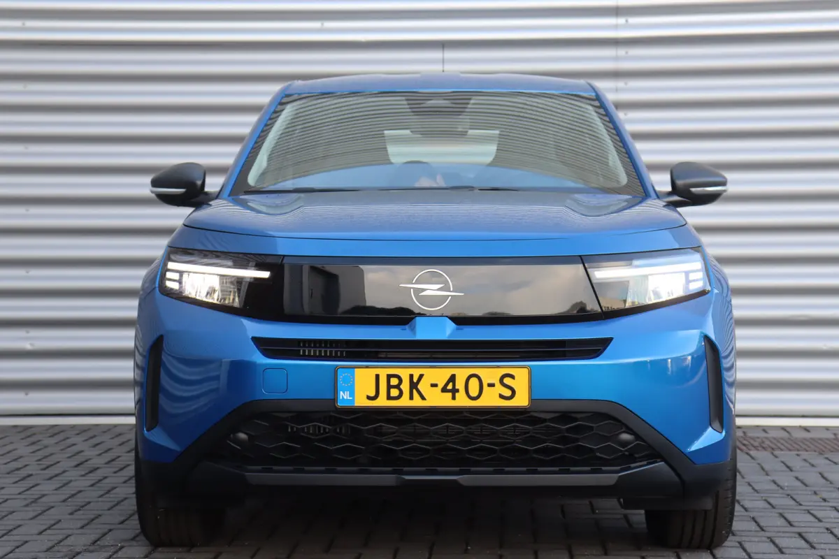 1.2 TURBO 100PK HYBRID EDITION / NAVI / AIRCO / LED / PDC / CAMERA / BLUETOOTH / CRUISECONTROL / 1E EIGENAAR / NIEUWSTAAT !!