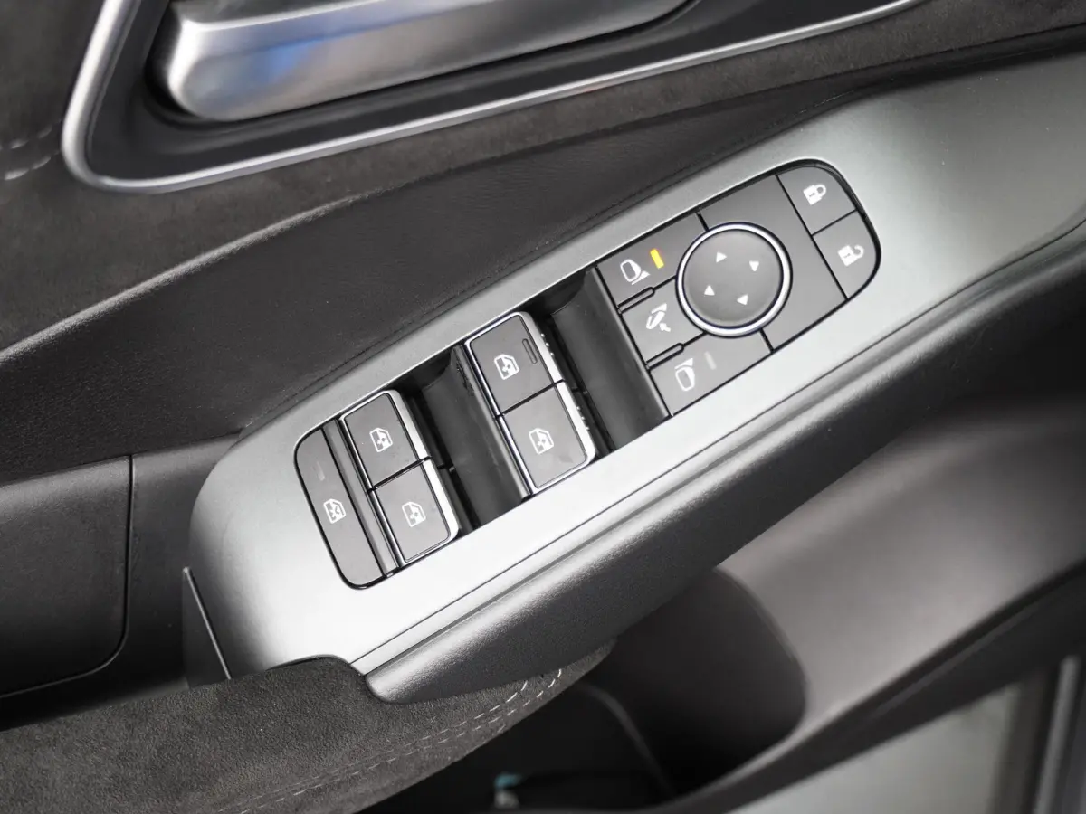 1.5 e-Power Tekna Plus | Panoramadak | Lederen Bekl. | BOSE Audio | Head-Up |