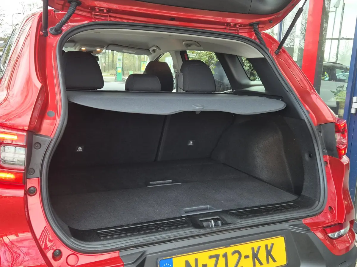 1.3 TCe 140PK Limited | Navigatie | Parkeersensoren | Cruise Control | Climate Control | LM Velgen