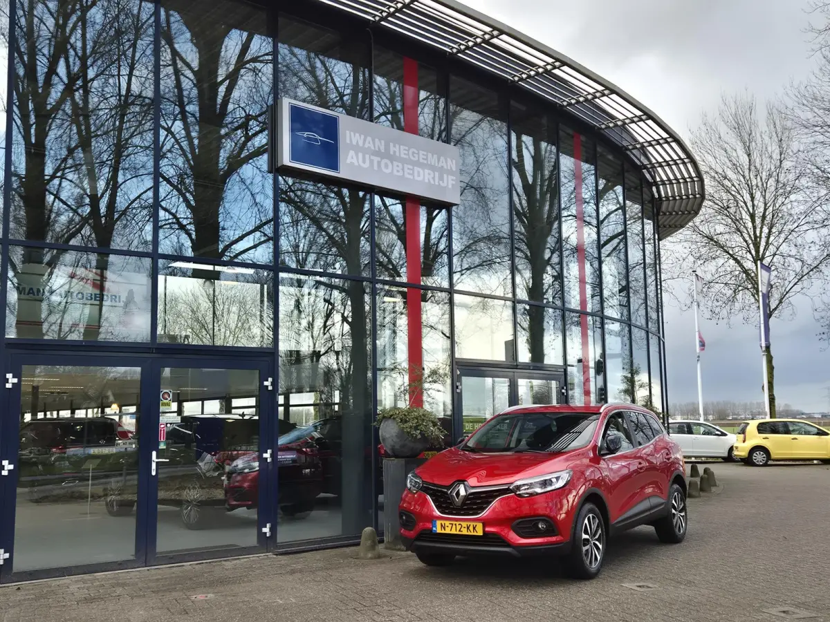 1.3 TCe 140PK Limited | Navigatie | Parkeersensoren | Cruise Control | Climate Control | LM Velgen