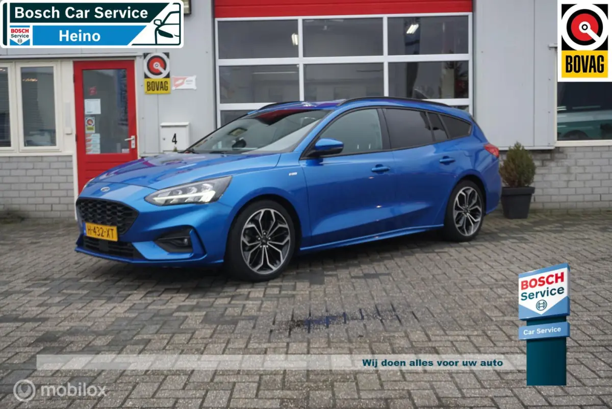 1.0 EcoBoost ST Line Business