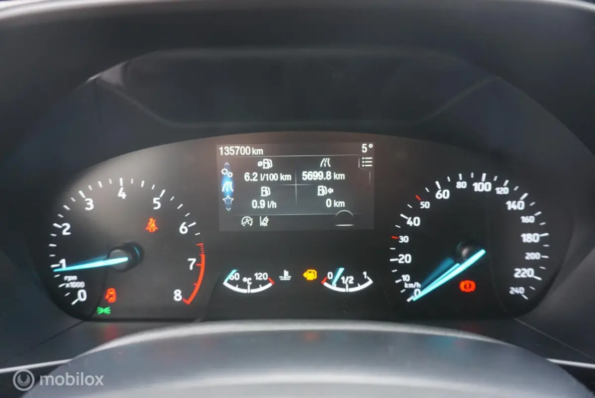 1.0 EcoBoost ST Line Business