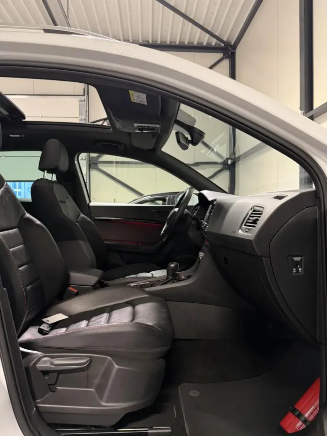 1.5 TSI FR 150PK Pano Virtual Leer Trekhaak Sfeer
