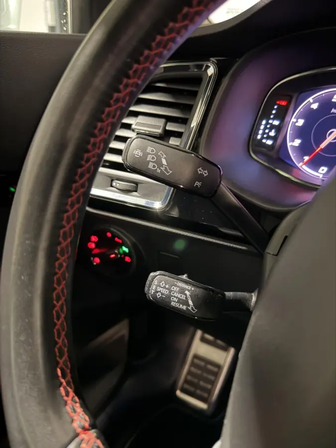 1.5 TSI FR 150PK Pano Virtual Leer Trekhaak Sfeer