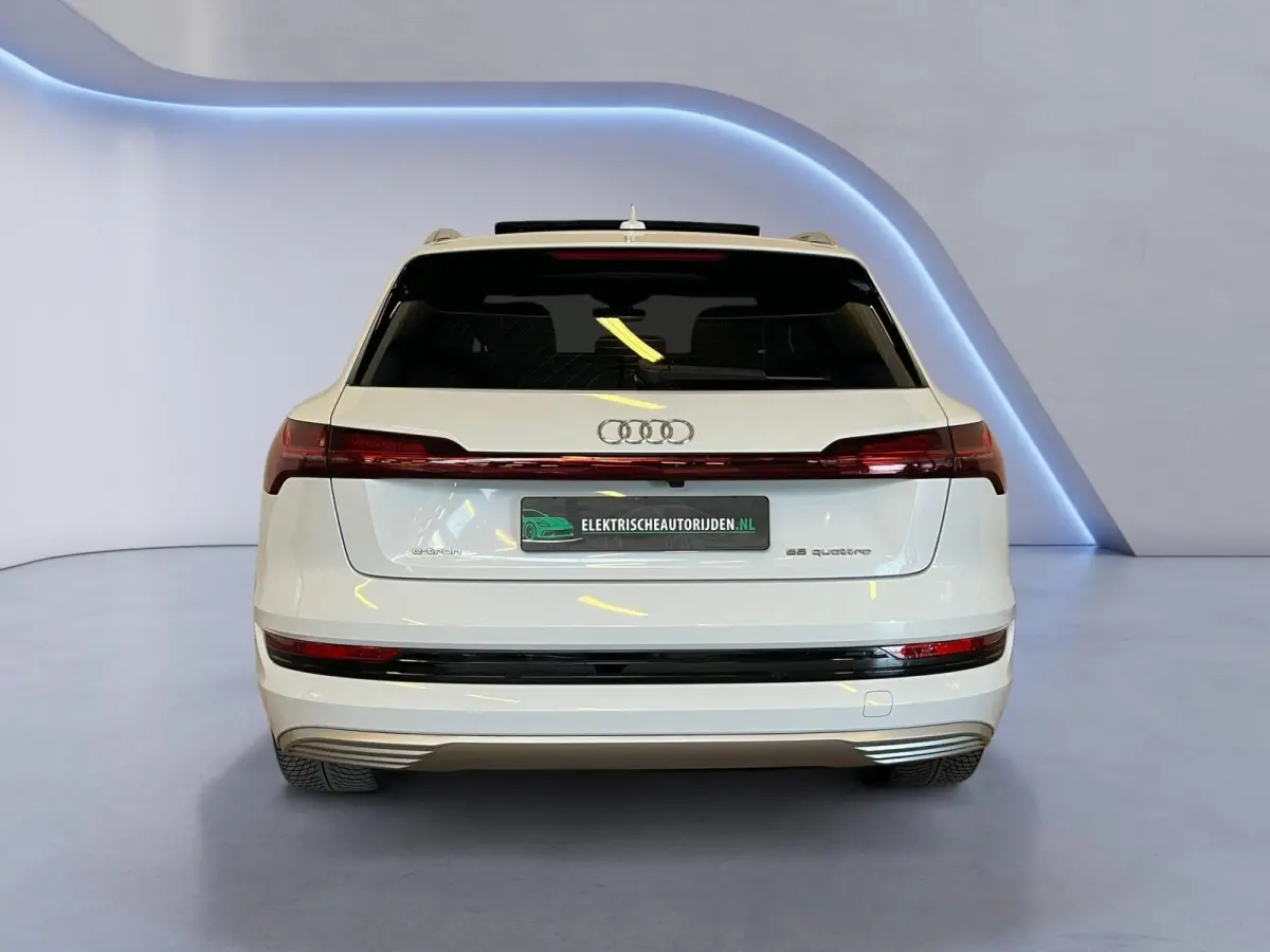 55 quattro Business edition Plus 95 kWh|PANO|INRUIL MOGELIJK