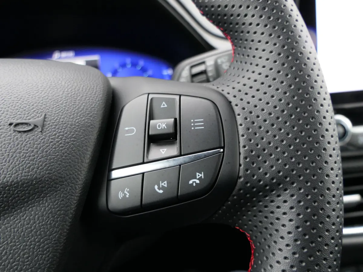 1.0 EcoBoost ST-Line X | Winterpack | Trekhaak | B&O | Adaptive Cruise | BLIS | Navigatie | CarPlay/Android Auto