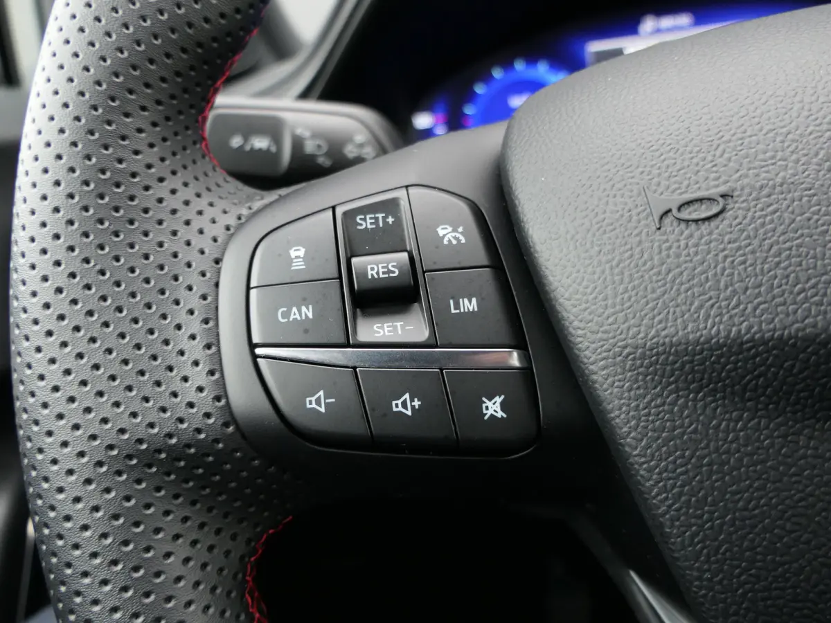 1.0 EcoBoost ST-Line X | Winterpack | Trekhaak | B&O | Adaptive Cruise | BLIS | Navigatie | CarPlay/Android Auto