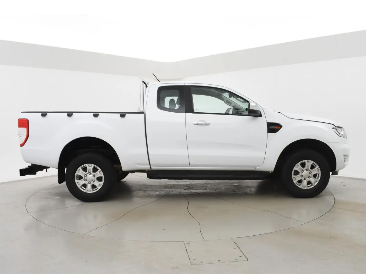 2.0 ECOBLUE 170 PK AUT. 4X4 XLT SUPER CAB + 3500 KG TREKHAAK | CAMERA
