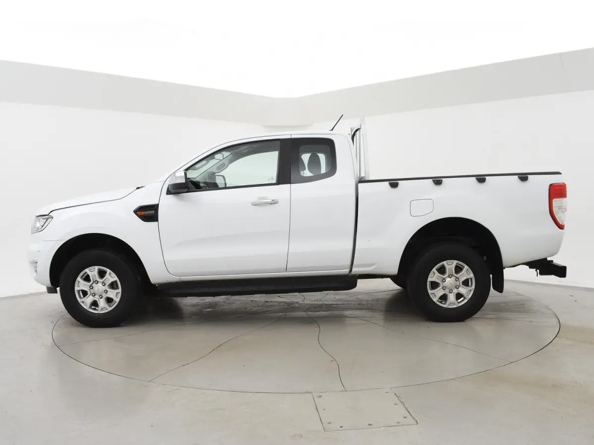 2.0 ECOBLUE 170 PK AUT. 4X4 XLT SUPER CAB + 3500 KG TREKHAAK | CAMERA