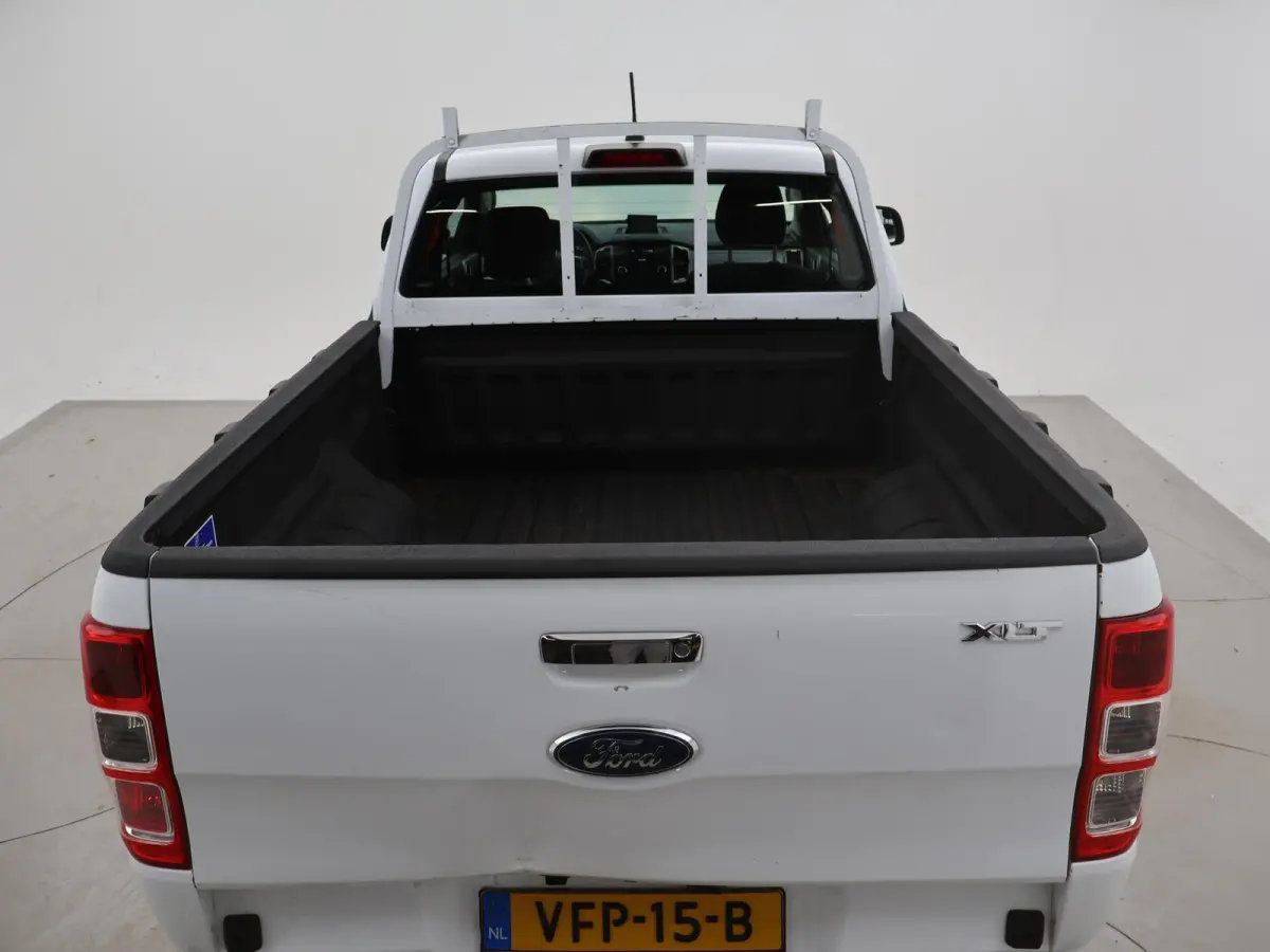 2.0 ECOBLUE 170 PK AUT. 4X4 XLT SUPER CAB + 3500 KG TREKHAAK | CAMERA