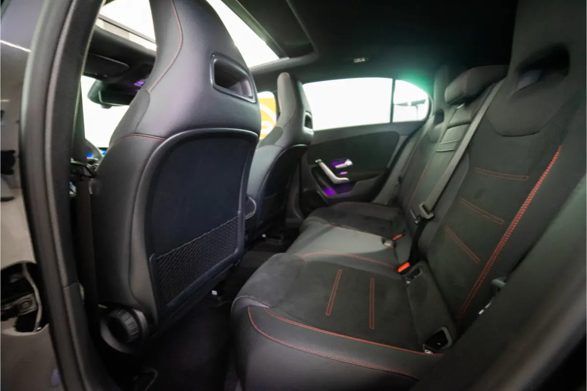250 e Premium AMG Facelift 218PK | Pano | Keyless | Sfeer | Night | Fabrieksgarantie