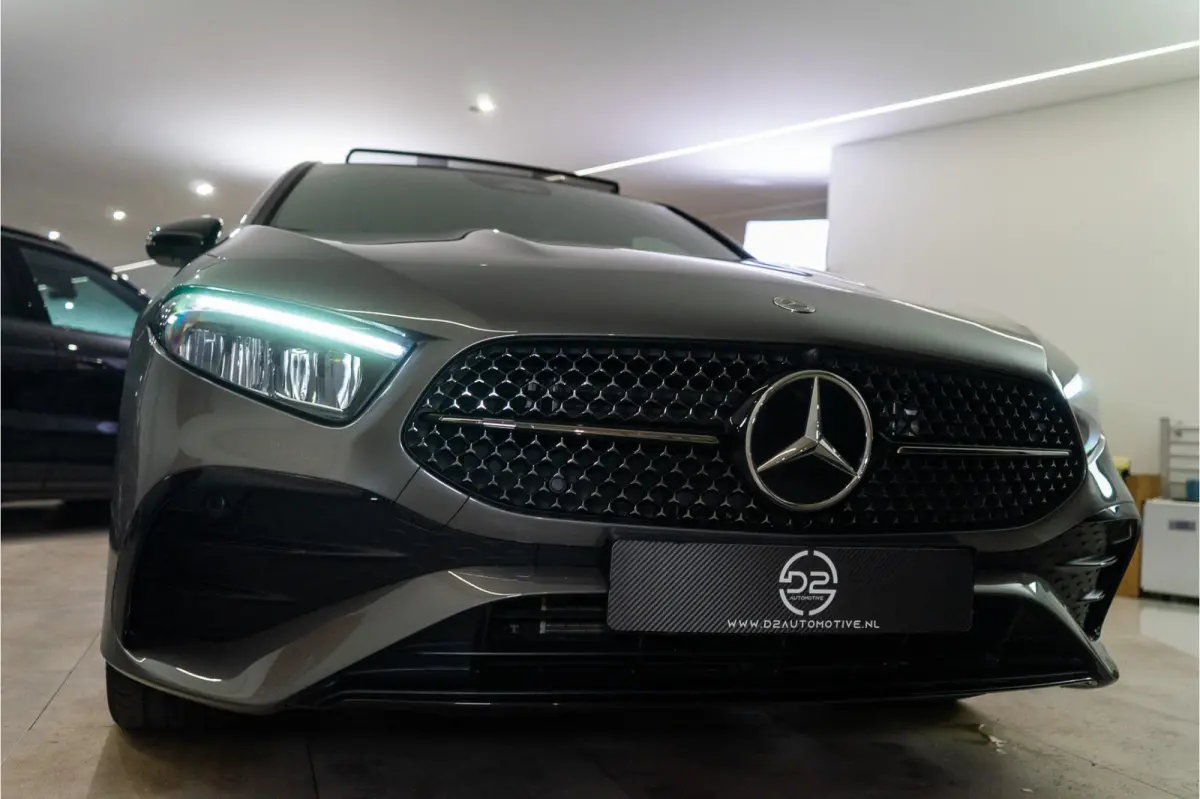 250 e Premium AMG Facelift 218PK | Pano | Keyless | Sfeer | Night | Fabrieksgarantie