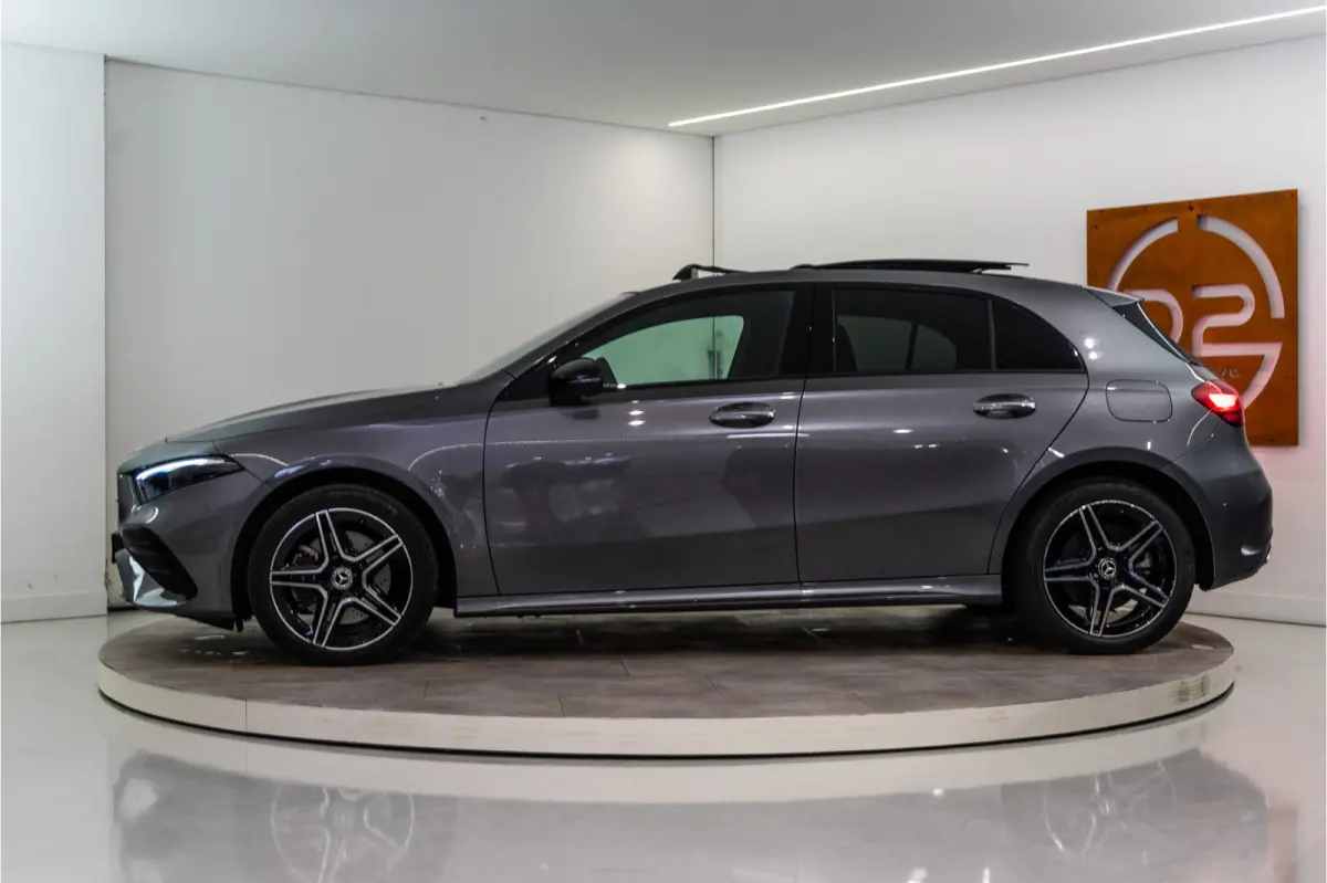 250 e Premium AMG Facelift 218PK | Pano | Keyless | Sfeer | Night | Fabrieksgarantie