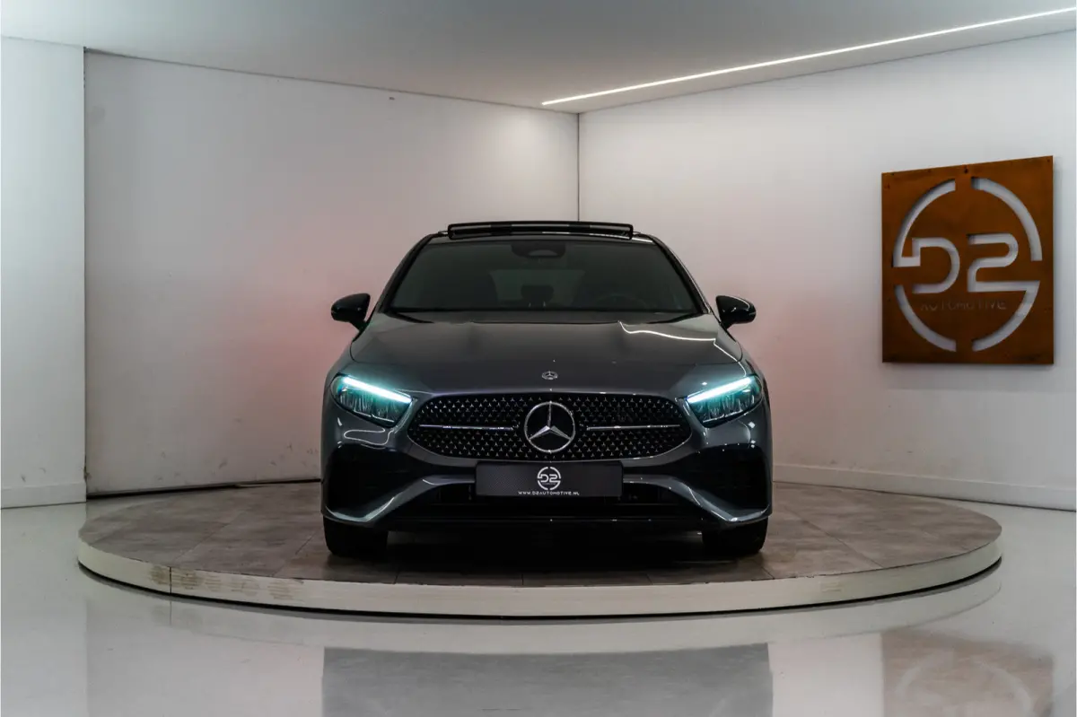 250 e Premium AMG Facelift 218PK | Pano | Keyless | Sfeer | Night | Fabrieksgarantie