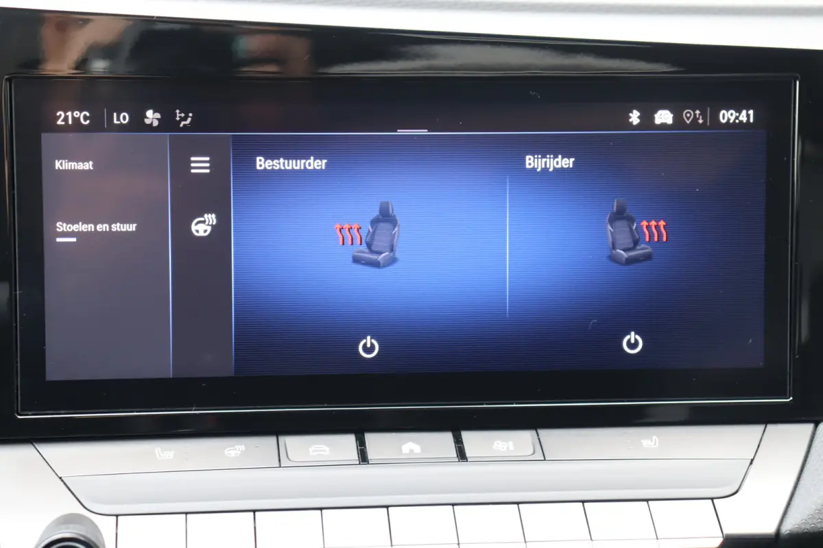 1.2 TURBO 110PK BUSINESS EDITION / NAVI / CLIMA / LED / PDC / AGR / 16" LMV / CAMERA / KEYLESS / CRUISECONTROL / NIEUWSTAAT !!