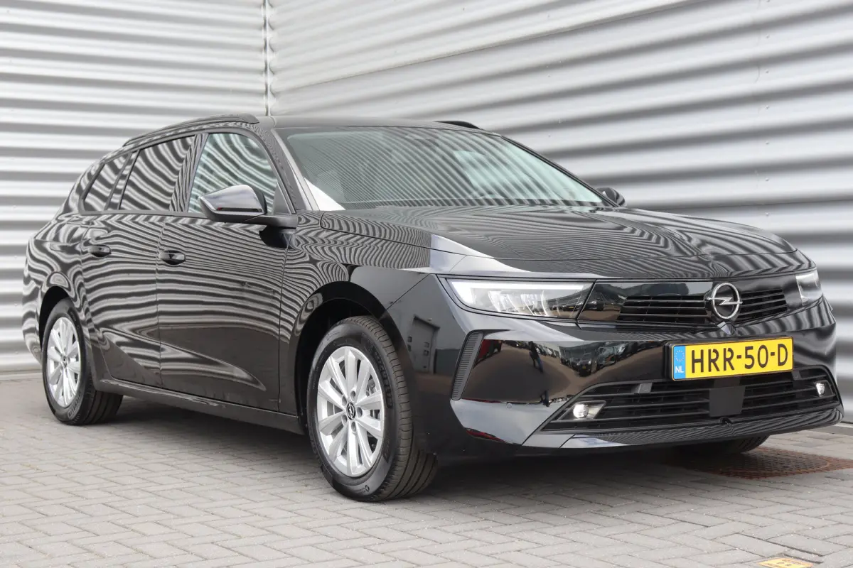 1.2 TURBO 110PK BUSINESS EDITION / NAVI / CLIMA / LED / PDC / AGR / 16" LMV / CAMERA / KEYLESS / CRUISECONTROL / NIEUWSTAAT !!