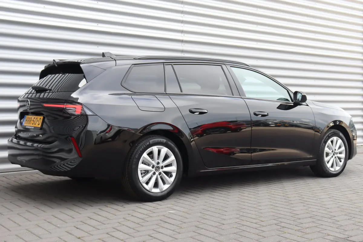1.2 TURBO 110PK BUSINESS EDITION / NAVI / CLIMA / LED / PDC / AGR / 16" LMV / CAMERA / KEYLESS / CRUISECONTROL / NIEUWSTAAT !!